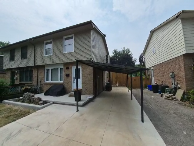2 Storey Semi-Detached Dwelling source video screenshot
